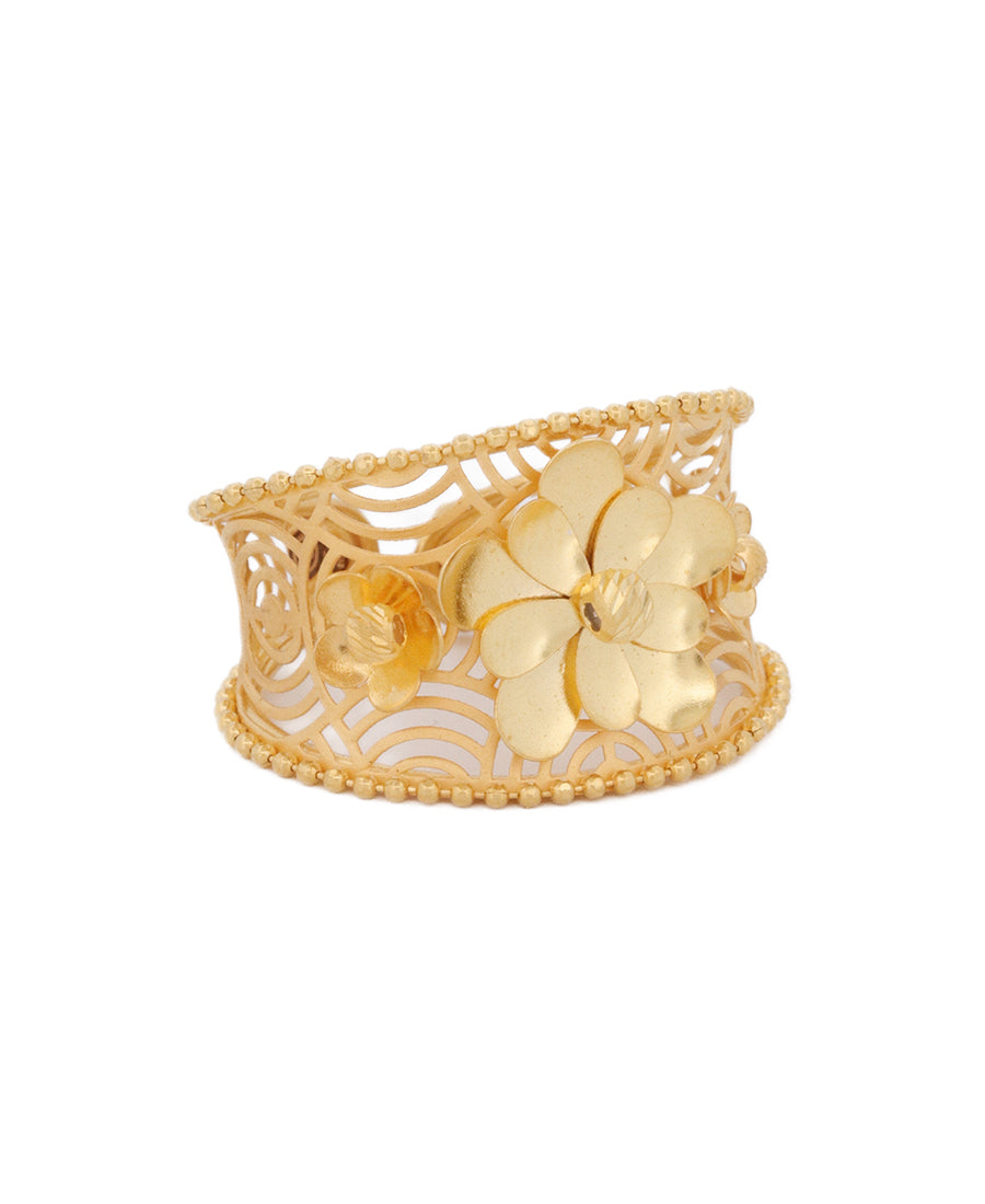 22K Gold Wide Floral Ring – 4g Designer Jewelry | Bigeasy Jewellers
