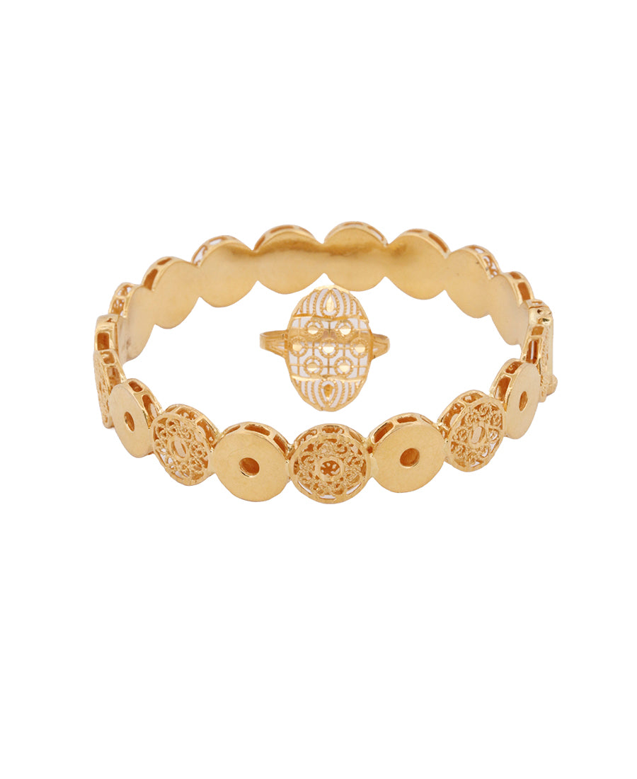 Bigeasy Jewellers 22K Gold Coin-Design Bangle & Ring Set – 20.45g, Size 2.2