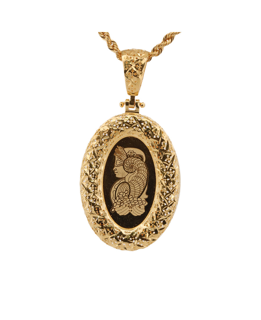 Gold Oval Warrior Pendant Necklace – 5.4g, 1.2in | Bigeasy Jewellers