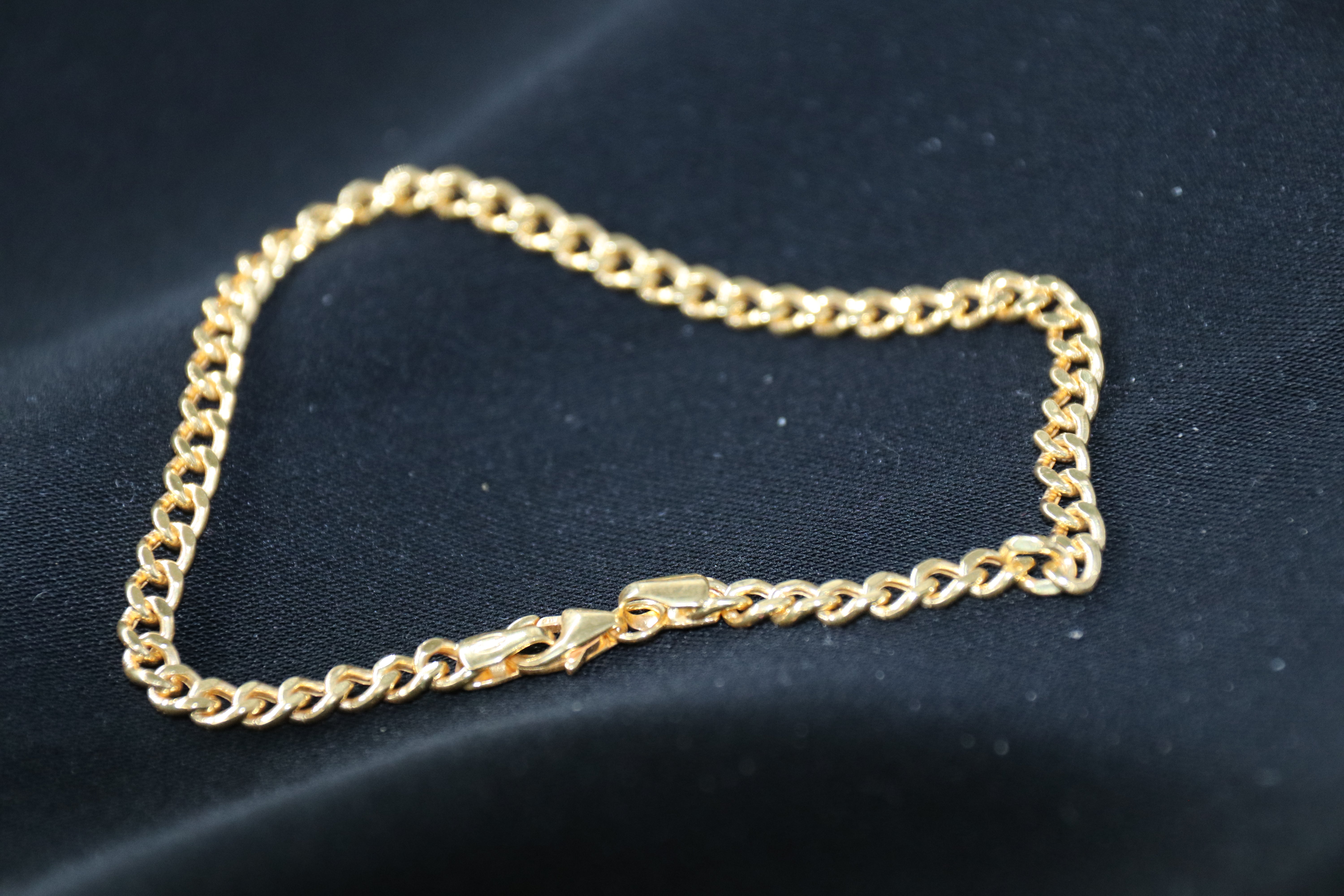 Solid Gold "Chain" Bracelet – Premium Finish | 21K Fine Gold Jewelry
