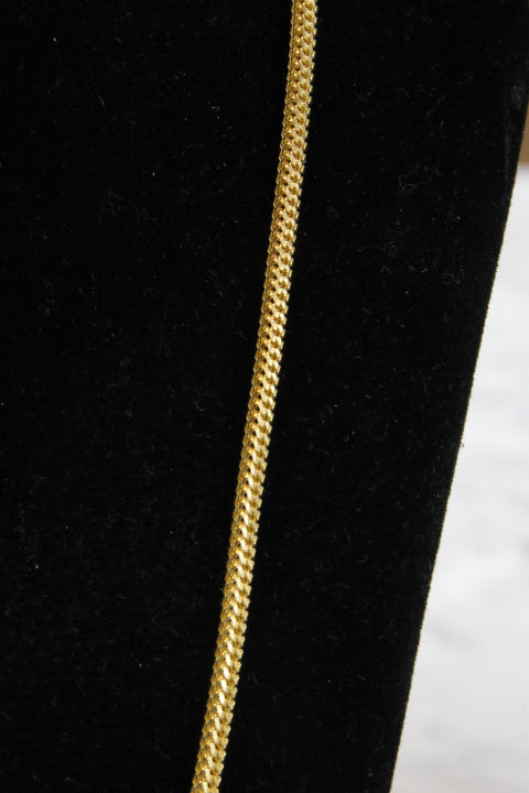 Franco chain close up shot