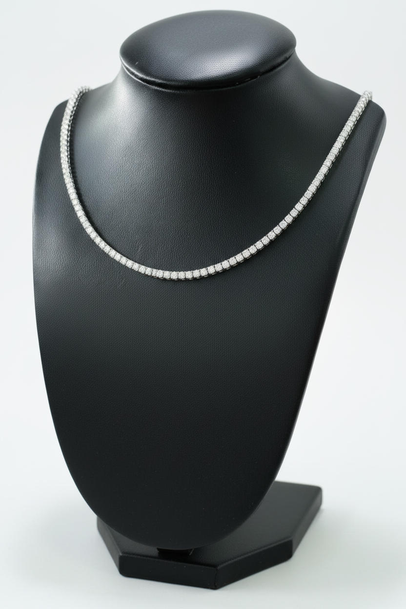 Diamond necklace on a black mannequin bust